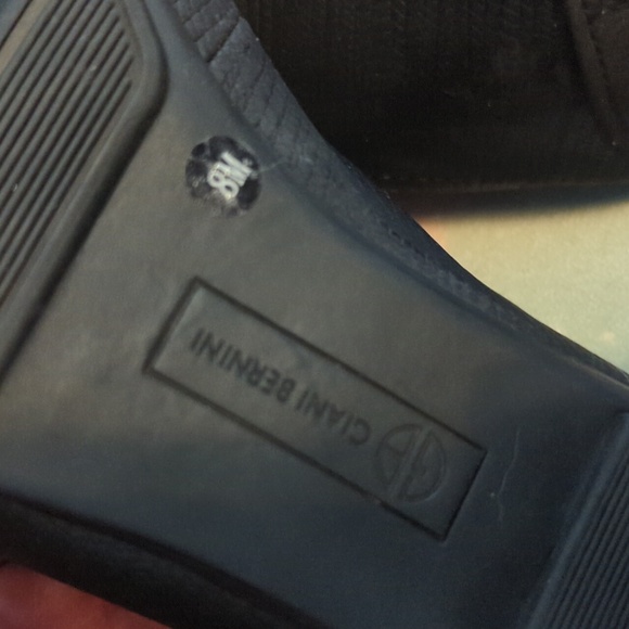 Giani Bernini women's flats, size 8, black - Picture 14 of 16